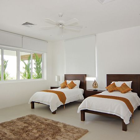 Villa Alangkarn Andaman 5 Bed Infinity Pool With Incredible View Nai Harn Εξωτερικό φωτογραφία