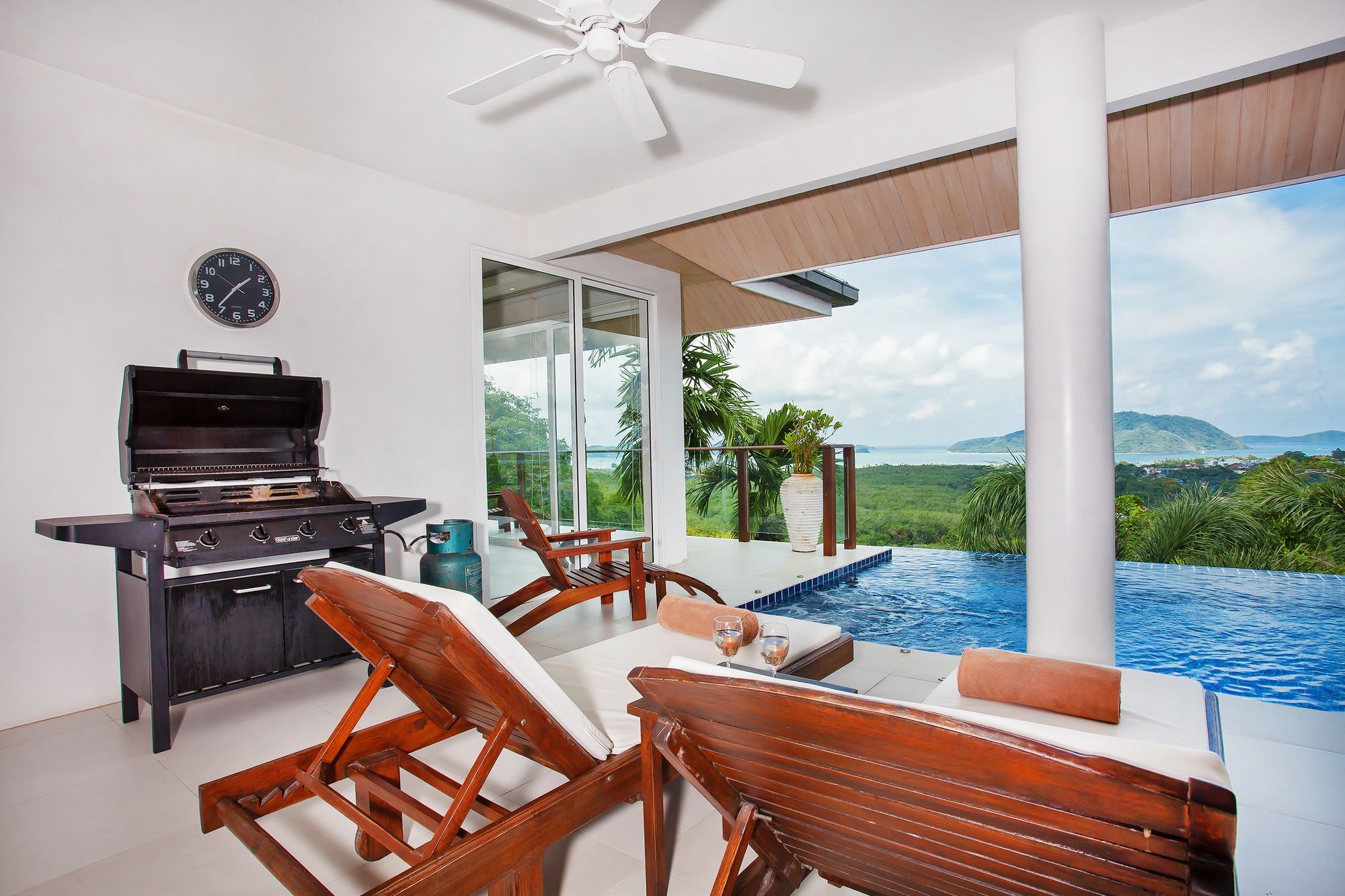 Villa Alangkarn Andaman 5 Bed Infinity Pool With Incredible View Nai Harn Εξωτερικό φωτογραφία