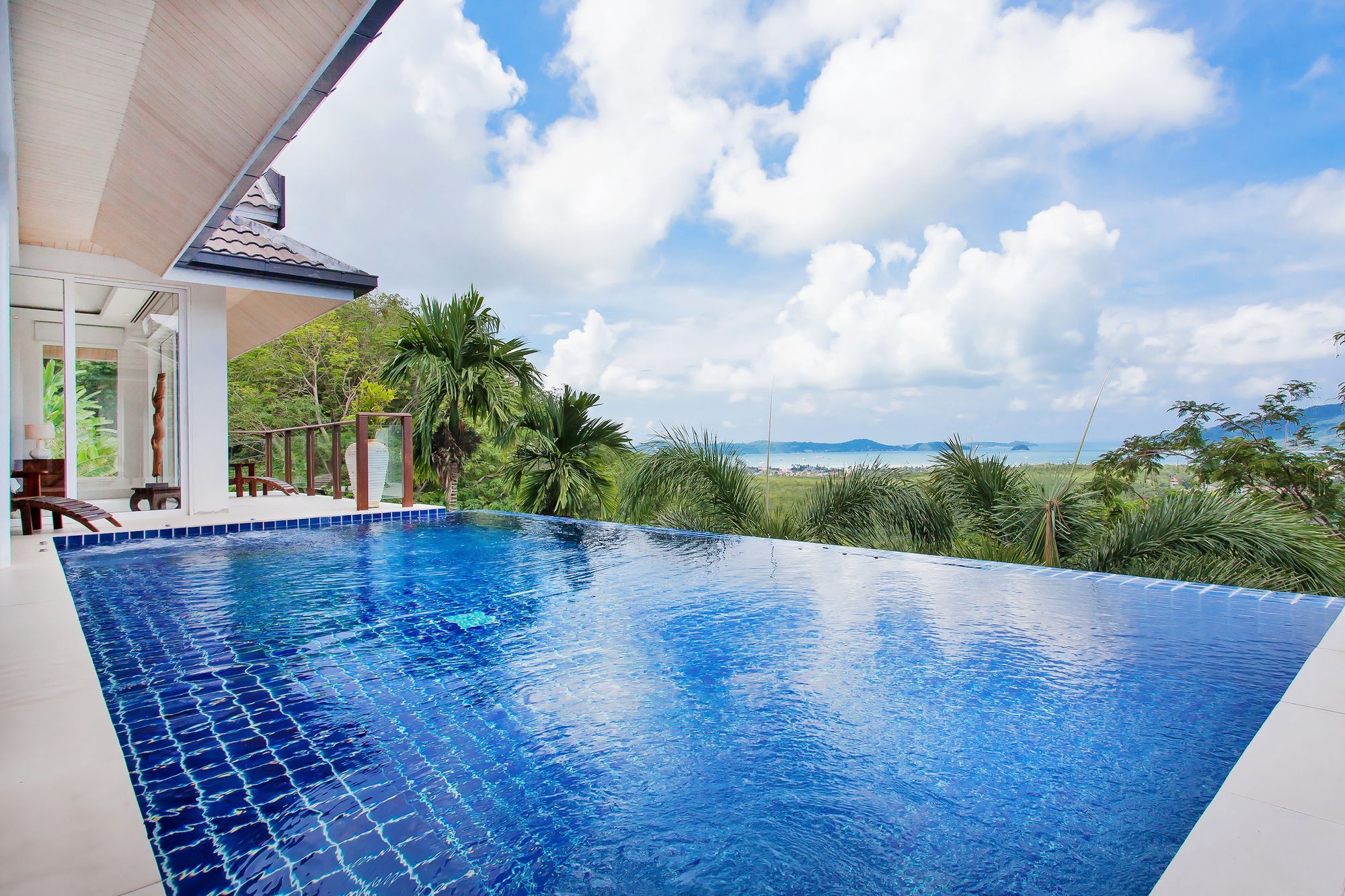 Villa Alangkarn Andaman 5 Bed Infinity Pool With Incredible View Nai Harn Εξωτερικό φωτογραφία