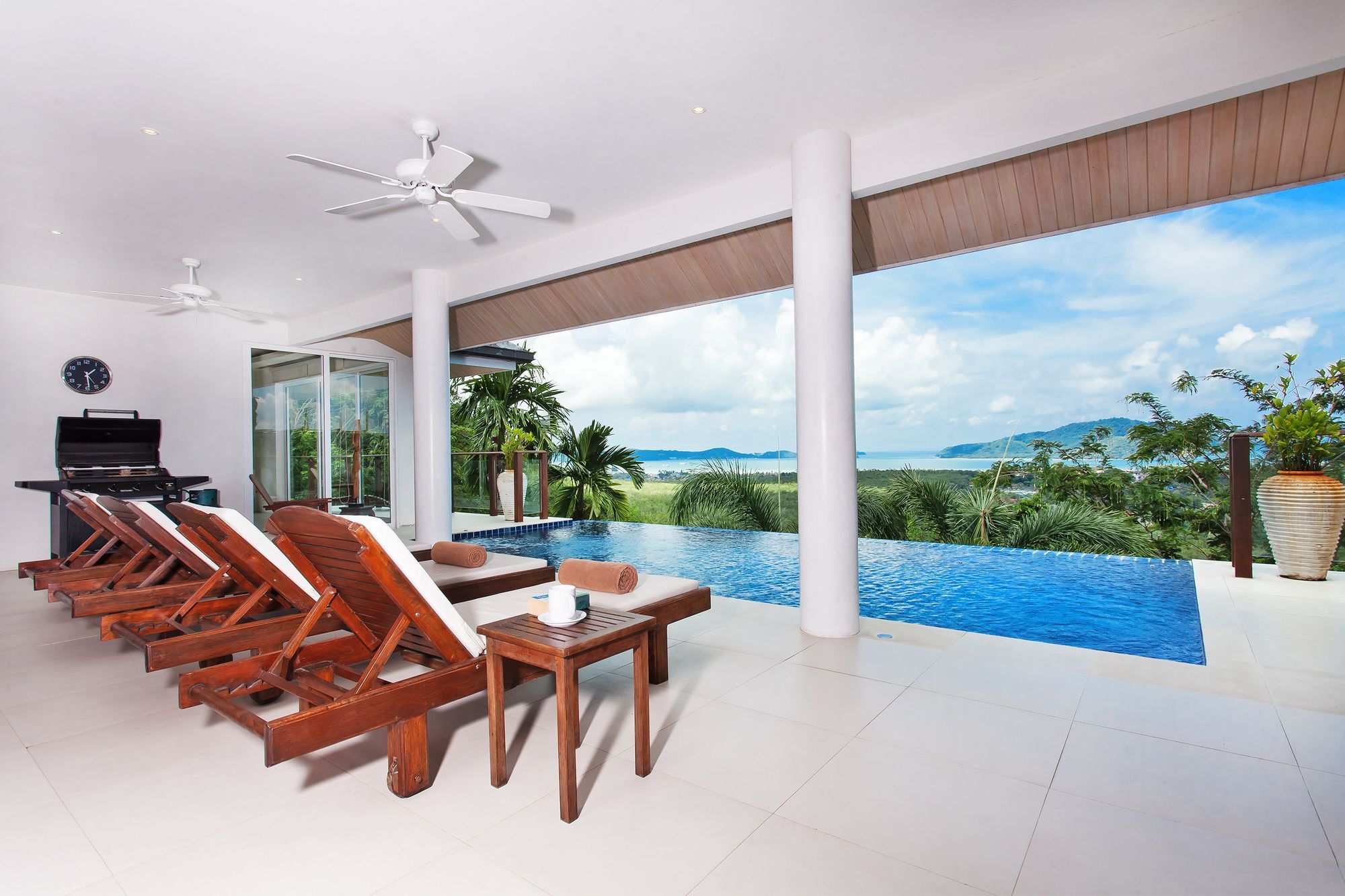 Villa Alangkarn Andaman 5 Bed Infinity Pool With Incredible View Nai Harn Εξωτερικό φωτογραφία